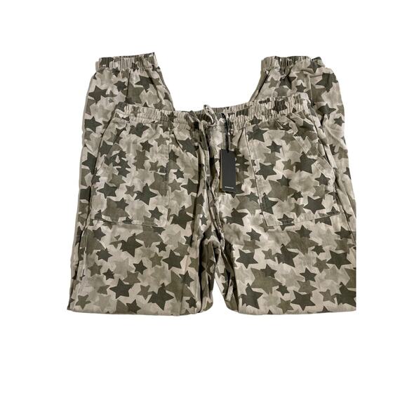 Monrow Joggers Women's Large NWT Star Camo Joggers Elastic Waist Green Tea - Picture 2 of 10